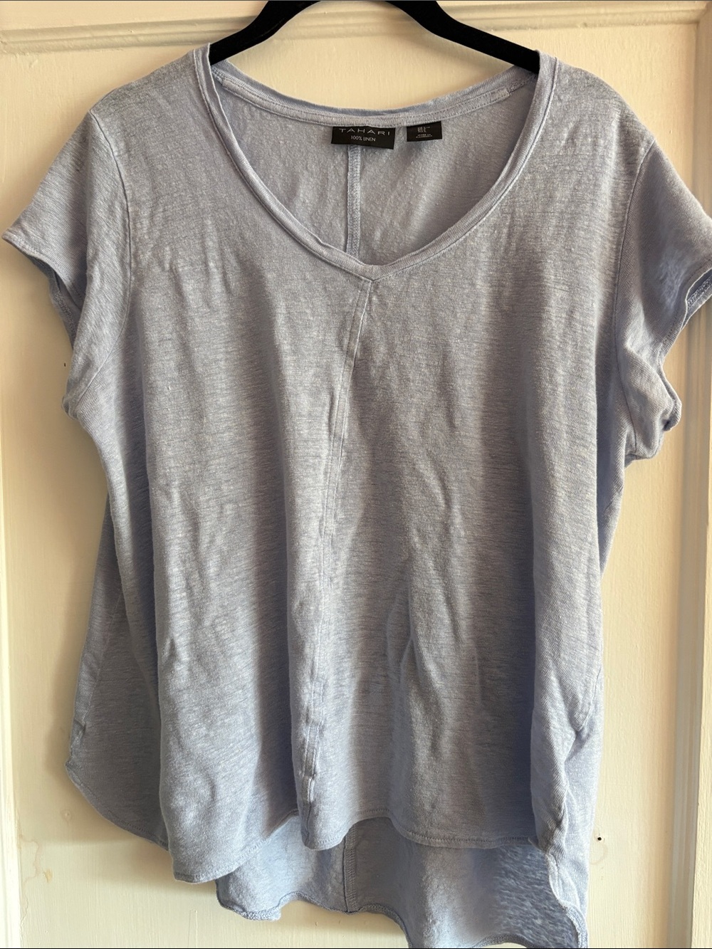 Tahari Light Blue V-Neck Short Sleeve Tee